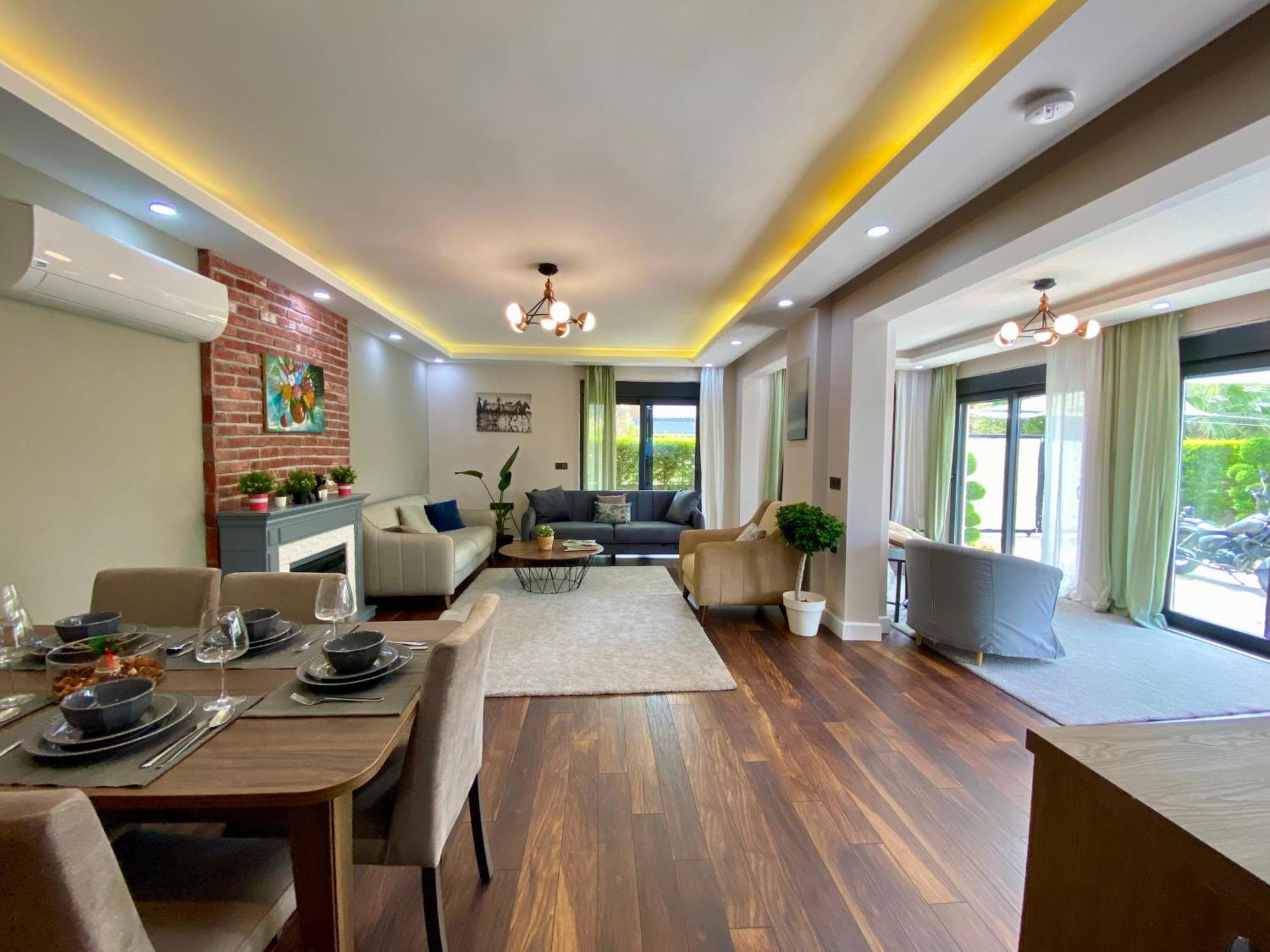 באלאק Villa Annabell1 With Swimming Pool And Jacuzzi, 3 Floors מראה חיצוני תמונה