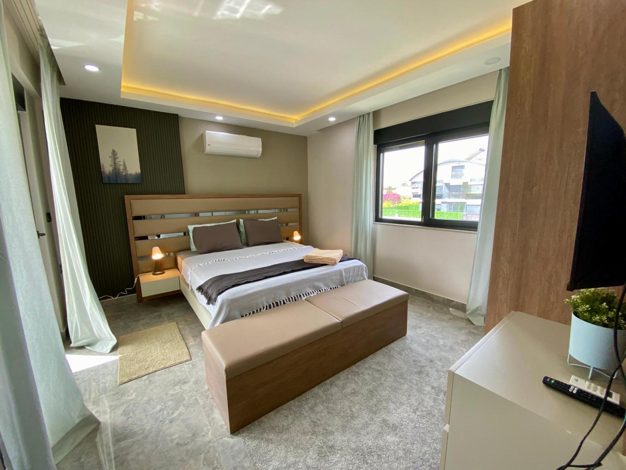 באלאק Villa Annabell1 With Swimming Pool And Jacuzzi, 3 Floors מראה חיצוני תמונה