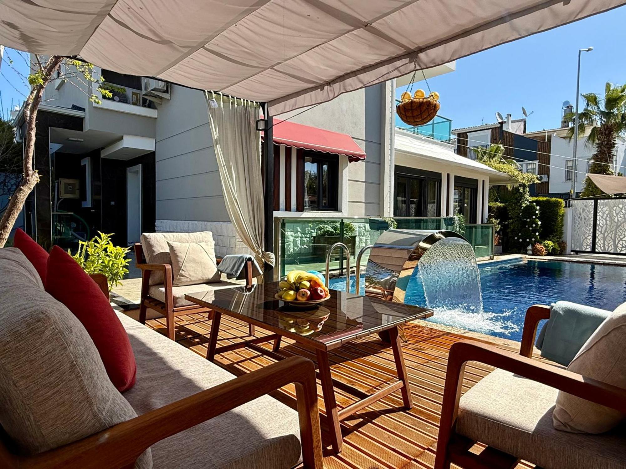 באלאק Villa Annabell1 With Swimming Pool And Jacuzzi, 3 Floors מראה חיצוני תמונה