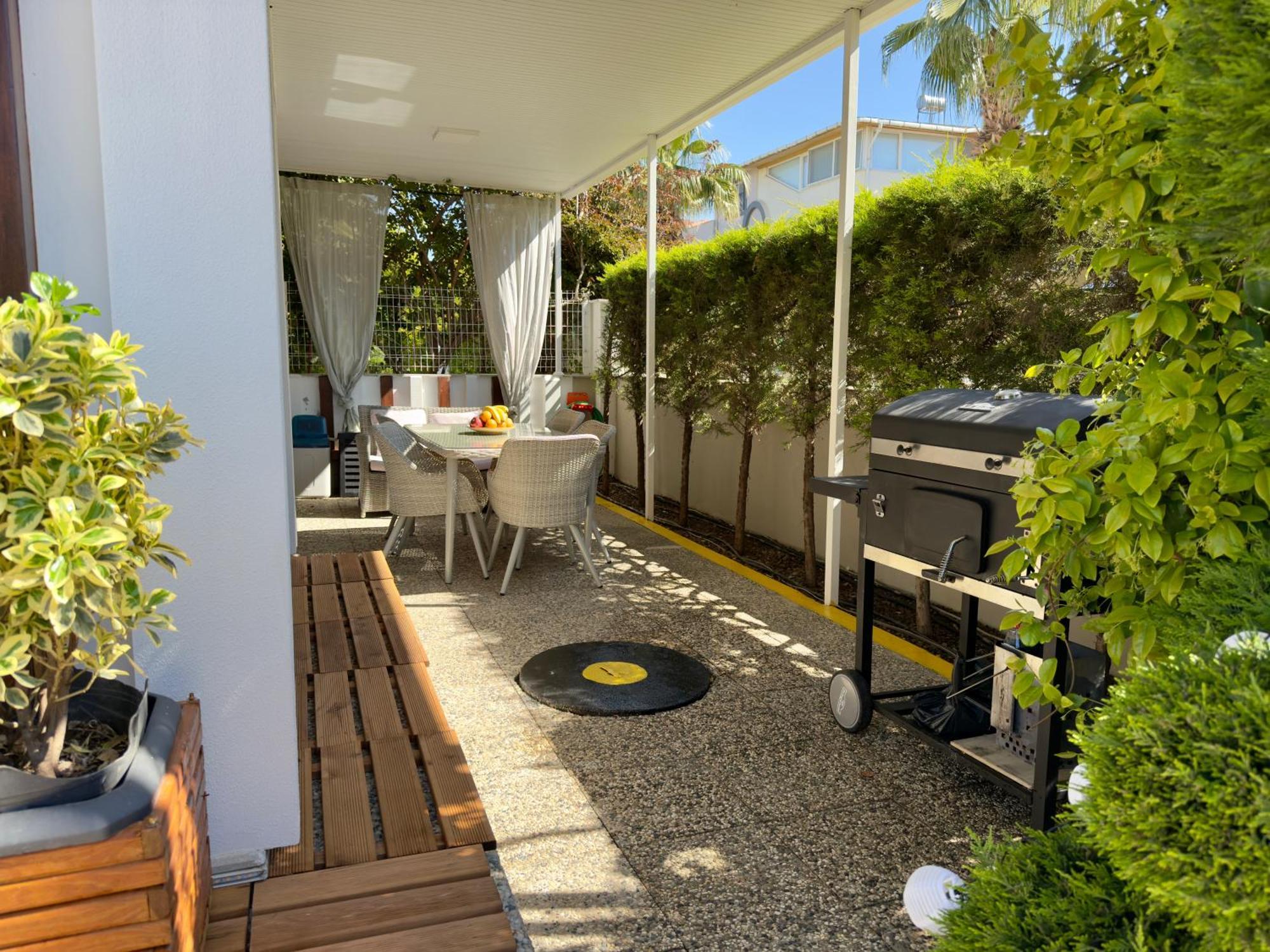 באלאק Villa Annabell1 With Swimming Pool And Jacuzzi, 3 Floors מראה חיצוני תמונה