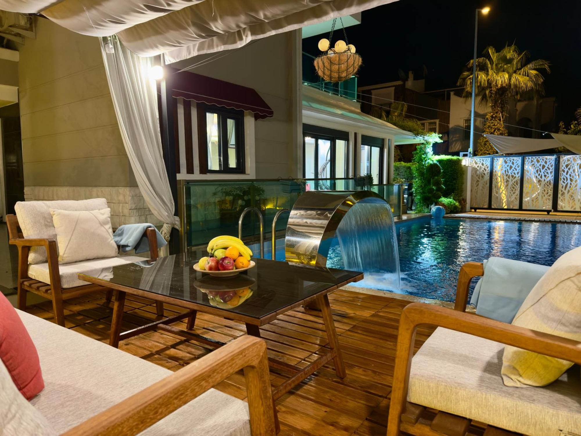 באלאק Villa Annabell1 With Swimming Pool And Jacuzzi, 3 Floors מראה חיצוני תמונה